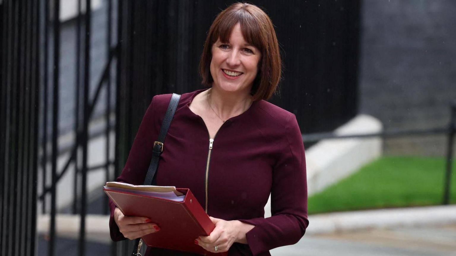 Chancellor Rachel Reeves walked into Number 10 Downing Street